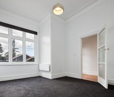 6 Lambeth Place, ST KILDA - Photo 6