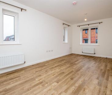 3 bedroom semi-detached house to rent - Photo 1