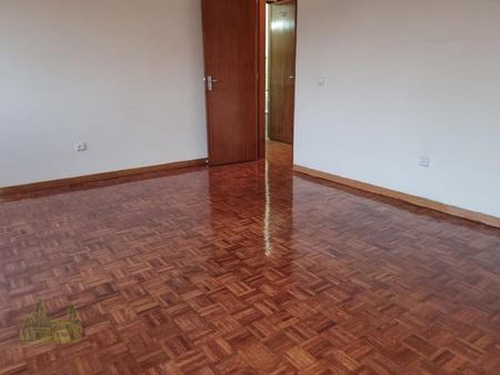 Apartamento T4 - Photo 2