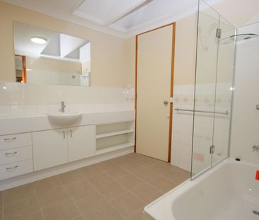 2/612 Old Cleveland Road, 4152, Camp Hill Qld - Photo 5