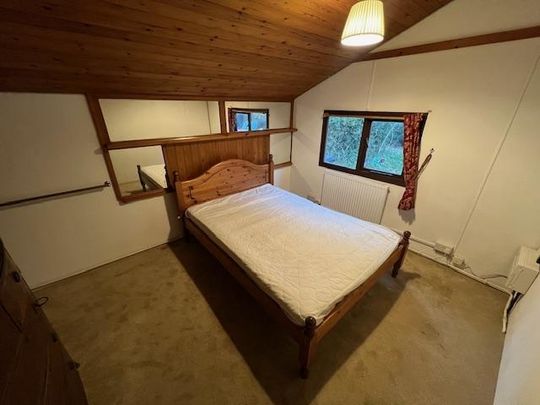 2 bedroom chalet to rent - Photo 1
