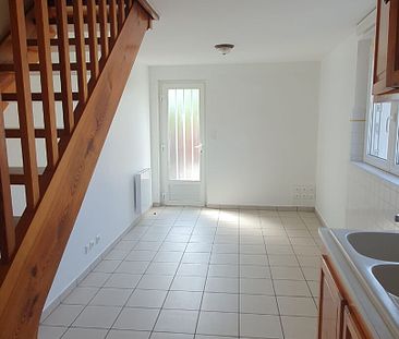 Location appartement 2 pièces, 23.50m², La Ferté-Saint-Aubin - Photo 4