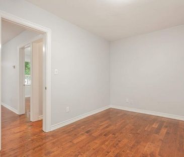 For Lease - 208 Manning Avenue, Toronto, Ontario - Photo 6