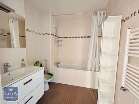 Location Appartement 5 pièces 98m² CHESSY 77700 - Photo 3