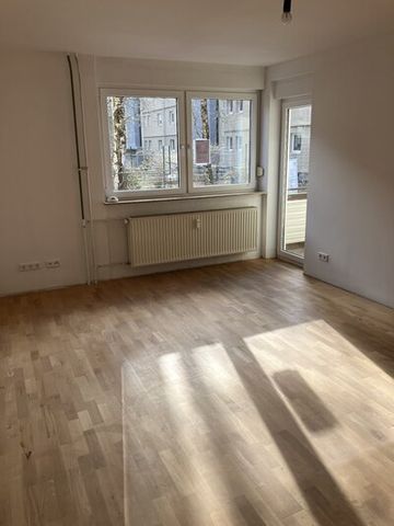 Gut Geschnittene 3 Zimmerwohnung mit Zeitmietvertrag bis zum 30.06.2027 - Photo 4