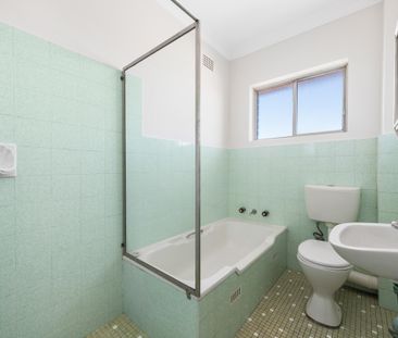 4/116 Moore Street, Leichhardt NSW 2040 - Apartment For Rent | Domain - Photo 4