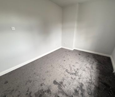 Birches Barn Road, Penn Fields, Wolverhampton - Photo 2