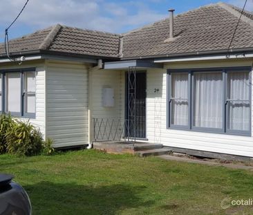 Charming Family Home in Dandenong North - Photo 4
