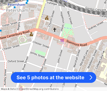 Victorian Style Apartment In Ideal Location - Photo 1