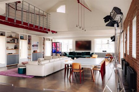 3 bedroom apartment to rent - Photo 4