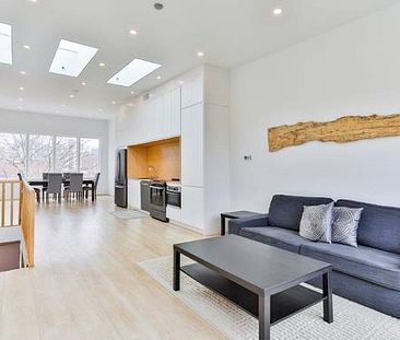 Gorgeous 2 Bed, 1 Bath with Private Patio and Impressive Design - Photo 1