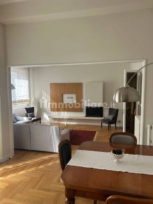 Appartamento viale delle Magnolie 7, Notarbartolo - Sciuti, Palermo - Foto 1