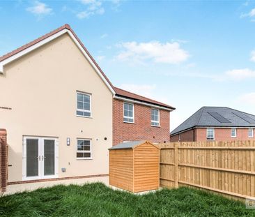 3 bedroom house to rent Tangmere Road, Hailsham, East Sussex, BN27 - Photo 4
