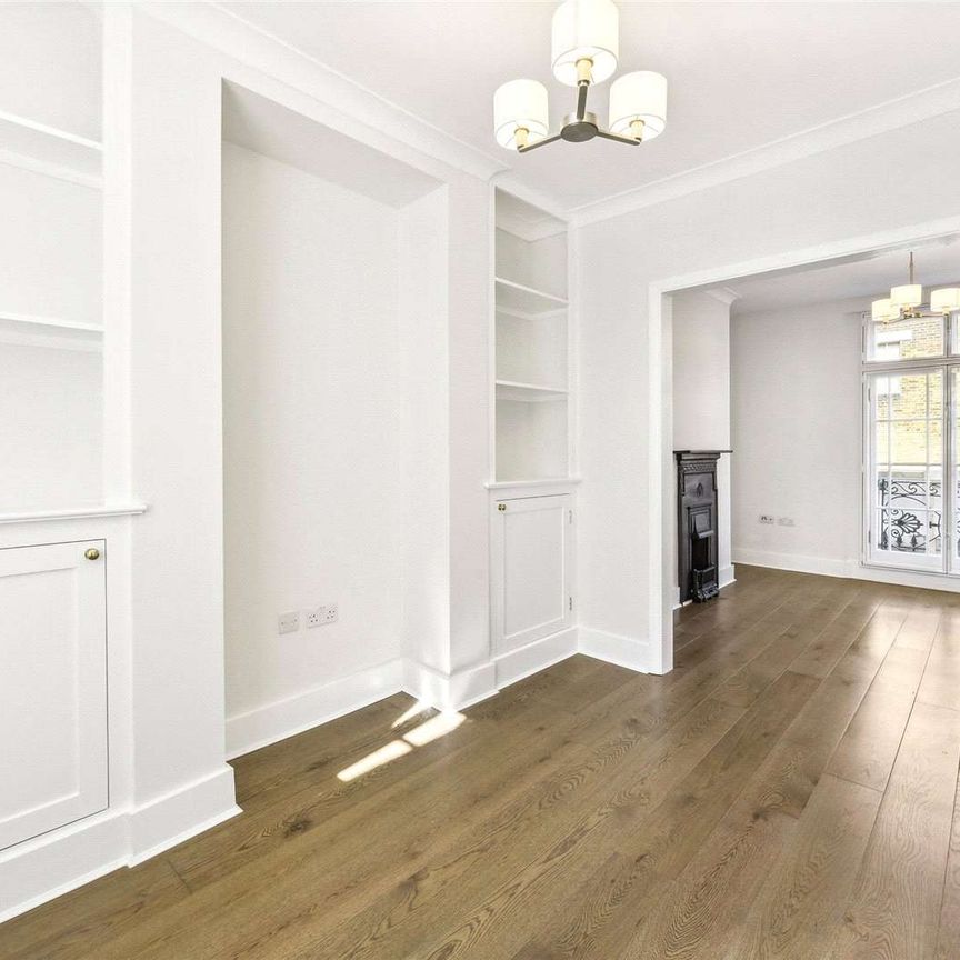 St. Marys Gardens, London, SE11 4UD - Photo 1