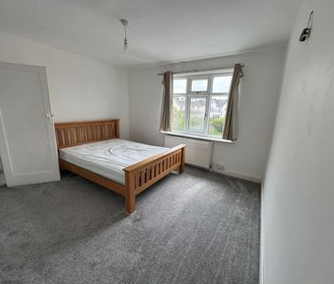 6 Bed Detached House, Narborough Road South, LE3 - Photo 2