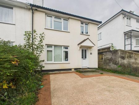 3 bedroom semi-detached house to rent - Photo 5