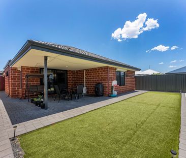 Spacious Three Bedroom Family Home in Baldivis - Photo 4