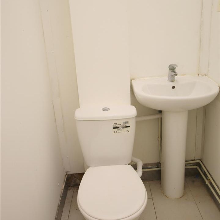 Morning Lane, E9 6LH, London - Photo 1