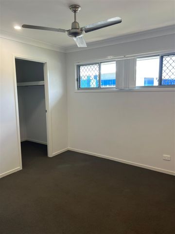 1 Hillsborough Place Pimpama - Photo 2