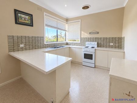 CHARMING HOME - Photo 2