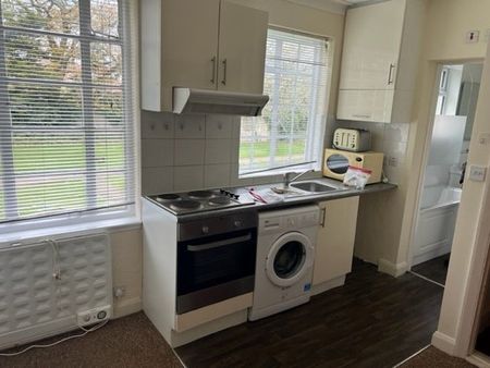 1 Bed Maisonette, Carmel Court, HA9 - Photo 3