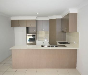 MODERN DUPLEX IN AVALON ESTATE - Photo 2
