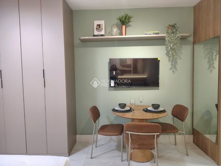 Flat com 1 quarto e 28m² para alugar em Passo da Areia, Porto Alegre. - Photo 4