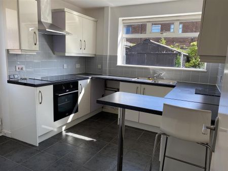 2 bedroom bungalow to rent - Photo 5