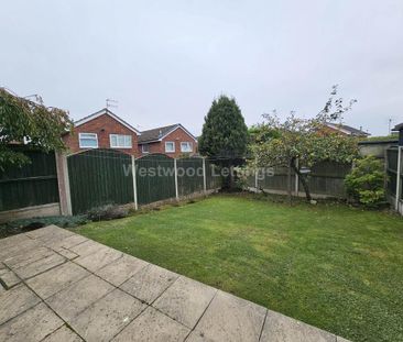 3 bedroom semi-detached house to rent - Photo 4