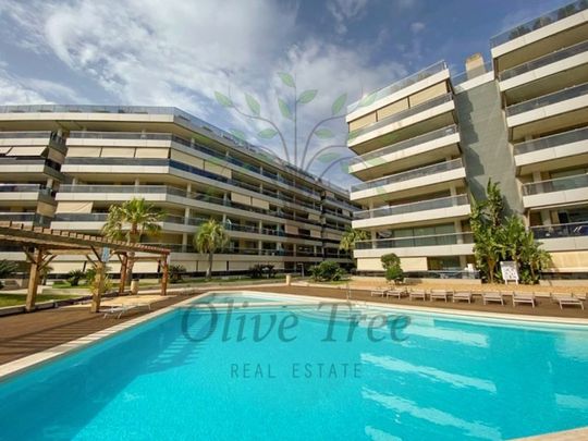 3 room luxury Apartment for rent in La Marina, Ibiza, Balearic Islands - Photo 1