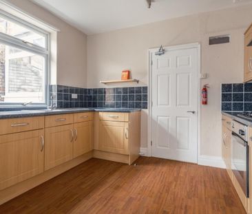 3 bedroom apartment to rent - Photo 6