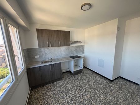 Location Appartement 2 pièces 56m² - Photo 4