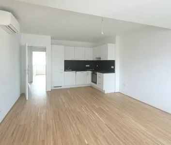 Ihr neues Zuhause über den Dächern von Penzing - Photo 1