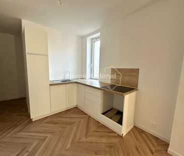 Location Appartement 4 pièces 67m² - Photo 4