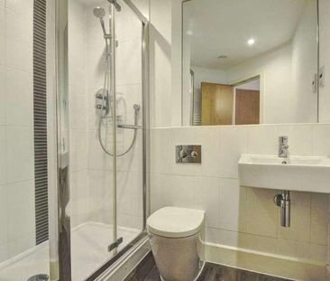 Grainger House, Findlay Mews, Marlow, Buckinghamshire, SL7 - Photo 3