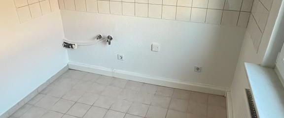 Goodbye Hotel Mama - Foto 1