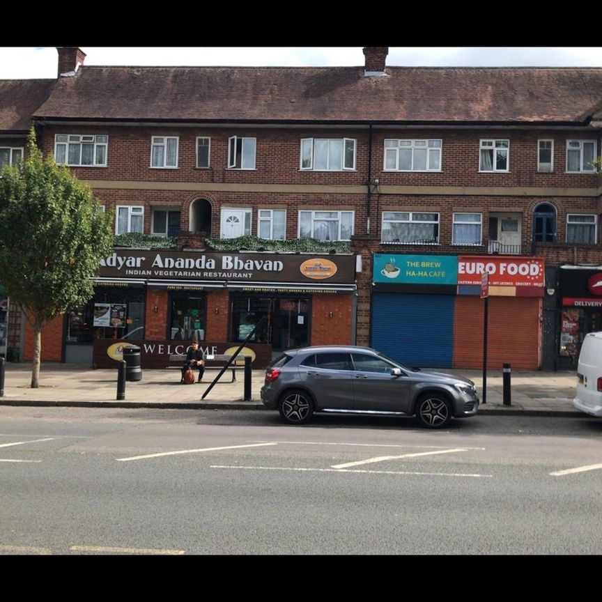 2 Bed Flat, Alexandra Avenue, HA2 - Photo 1