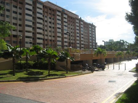 Blk 132 Yio Chu Kang Ville (Ang Mo Kio), HDB 5 Rooms - For Rent - Photo 4