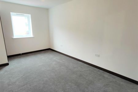 Station Hill - Photo 2