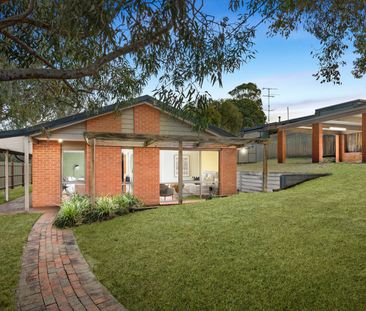 TIMELESS ELEGANCE IN THE HEART OF MALVERN EAST - Photo 3