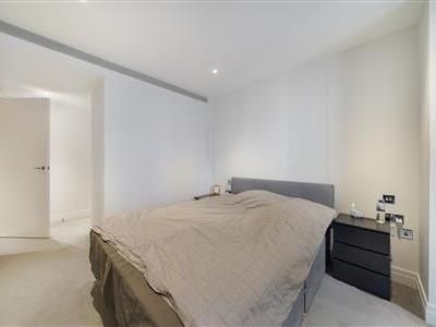 Riverlight Quay, SW11 - Photo 2