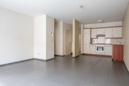 Gelijkvloers appartement gelegen in de rustige dorpskern van Vlijtingen - Photo 2