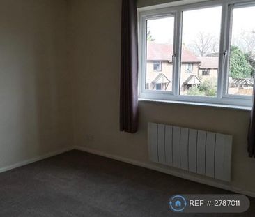 1 bedroom semi-detached house to rent - Photo 4