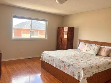 For Lease - 94 Four Seasons Circle, Brampton, Ontario - Photo 5