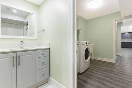 For Lease - 40 Donald Stewart Road, Brampton, Ontario - Photo 4