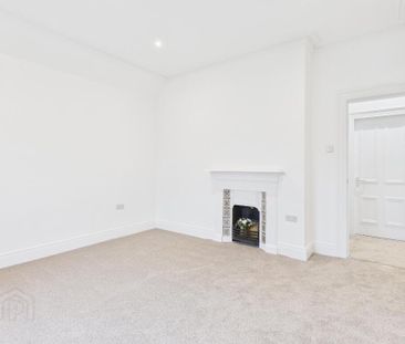 The Loft, 192a Kingsway, Dunmurry, Belfast, BT17 9AL - Photo 1