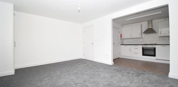 Gorton Street, Kinsley, Pontefract - Photo 2