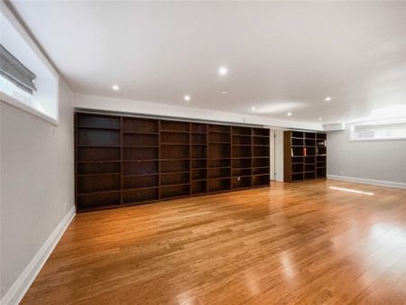 For Lease - 68 Whittaker Crescent, Toronto, Ontario - Photo 5