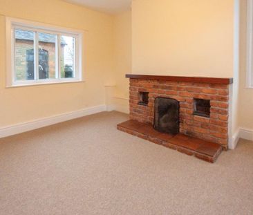 2 bedroom detached house to rent - Photo 4