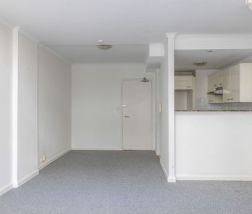 606/1 Poplar Street, Surry Hills NSW 2010 - Apartment For Rent | Do... - Photo 1